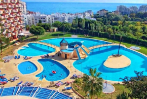 IMPECABLE ESTUDIO CON PARQUE ACUATICO